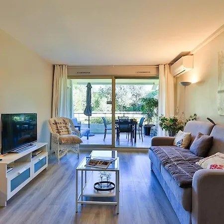 Апартаменти 2 Pieces, Piscine Et Parking Centre De St Tropez Сен-Тропе